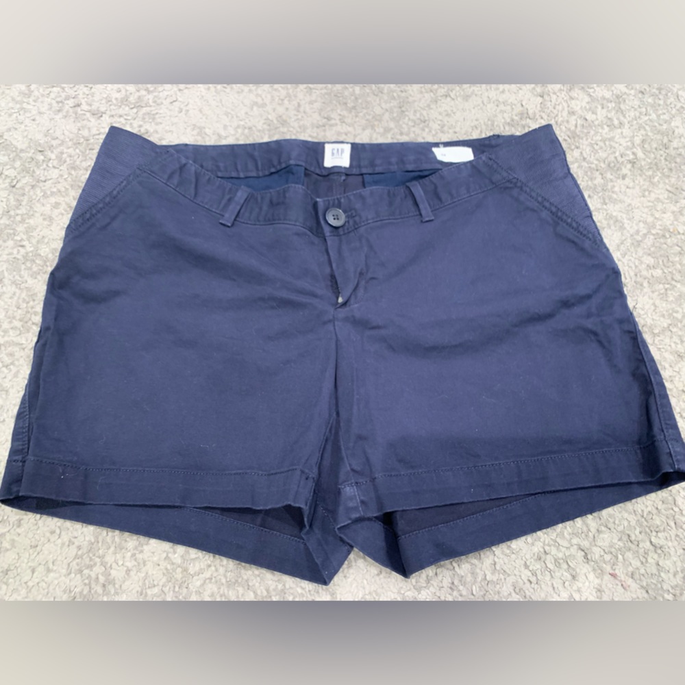 Gap maternity navy shorts size 4